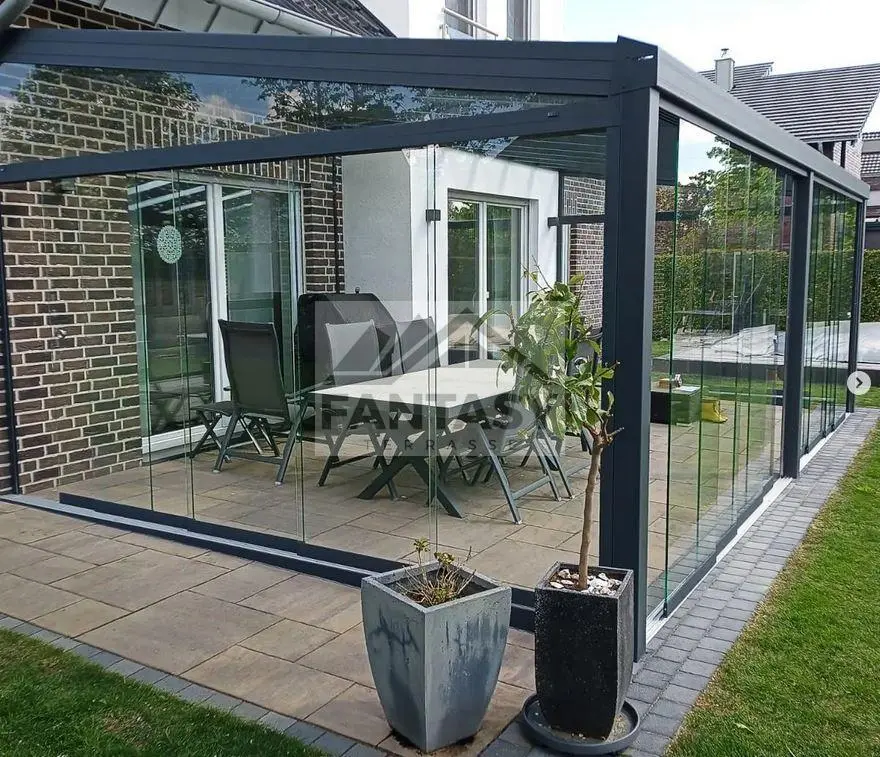 Sommergarten mit Glasschiebewand Bausatz aus Aluminium